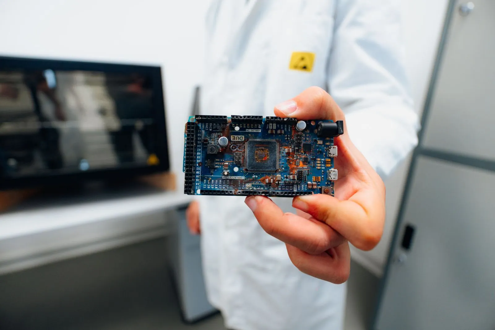 Micro & Nanoelectronics — Rapid Prototyping